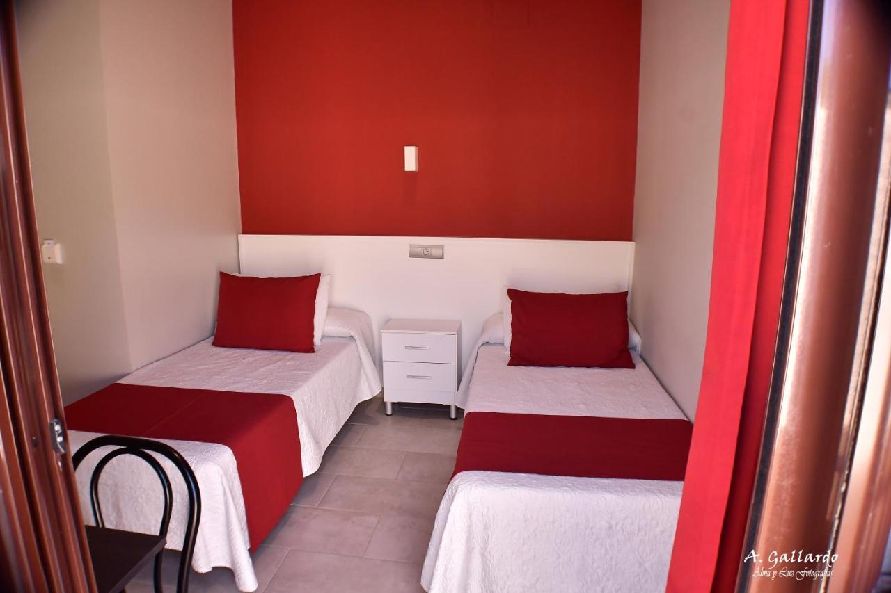 Hostal Playa Candor Рота Экстерьер фото