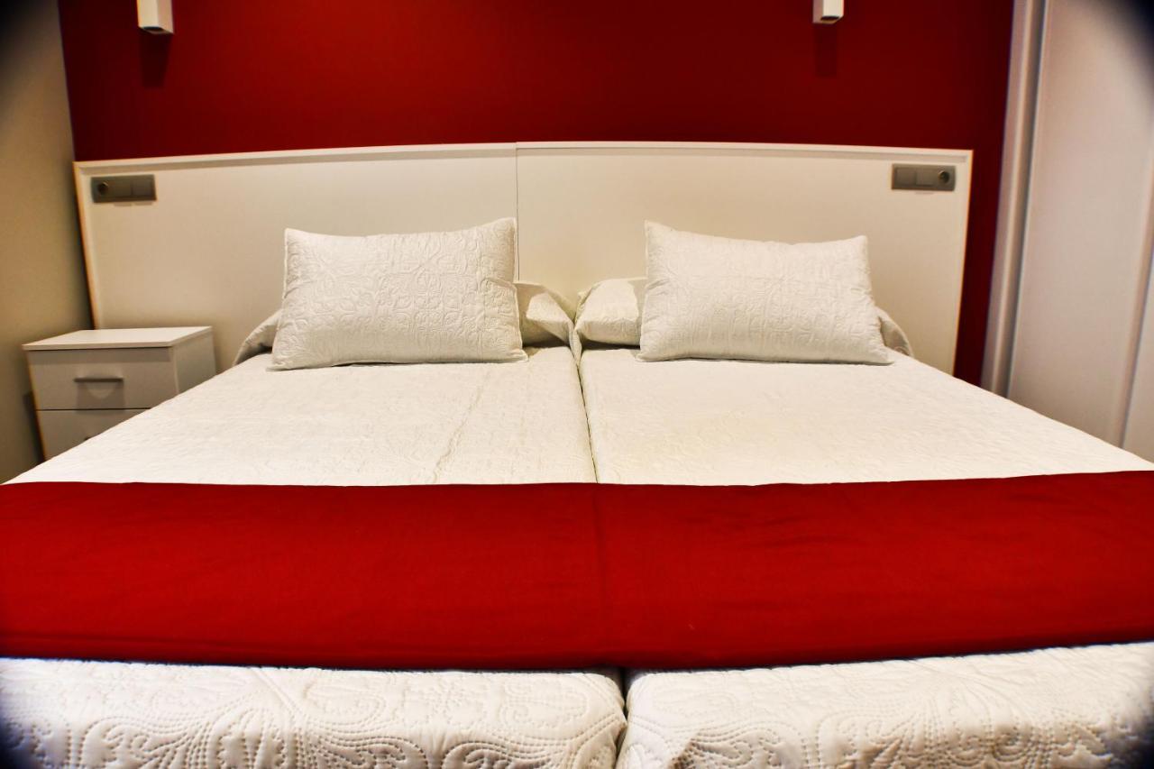 Hostal Playa Candor Рота Экстерьер фото